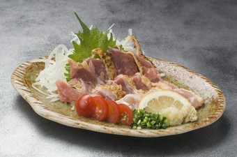 地鶏刺（黒さつま鶏）