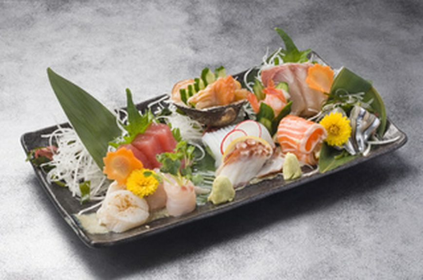 刺身盛合せ