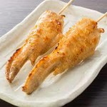 ・元気鶏手羽先串焼き(1本)  240円(税込264)

・黒豚バラねぎ間焼串(1本)　280円(税込308)
