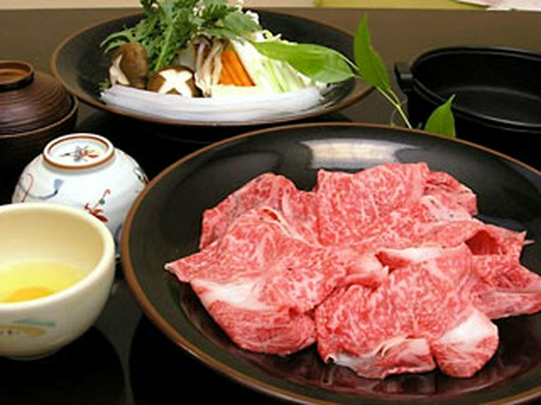 常陸牛のすきやきもオススメです