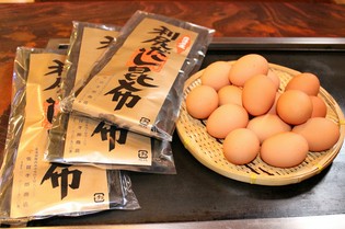 味の決め手「北海道利尻昆布」