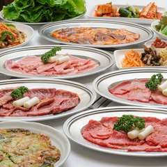 宴会個室は最大50名様完備。焼肉＆飲み放題コース 4900円～