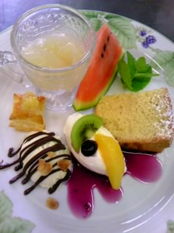 デザート盛り合わせ