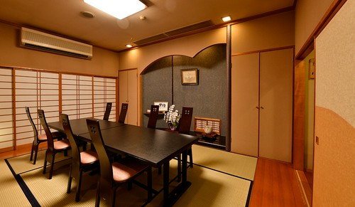 会合や打ち合わせには、和室［和の心］もご利用いただけます