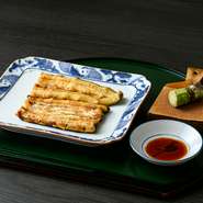 鮫皮でおろした、本ワサビ添え
単品。定食（ご飯・きも吸い・香の物、添え）も、ご用意できます