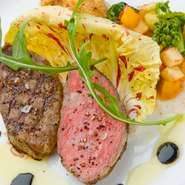 程良い脂肪分の甘味と、赤身の旨味と柔らかさ。あか牛には和牛本来の美味しさがあると言われています。