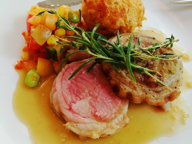 アイルランド産 仔羊鞍下肉のグリル~香草ソース