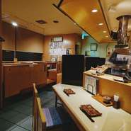 お一人様で気軽にご来店、パーテーションでの仕切り（基本3名様までのご来店はカウンター席になります。）