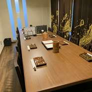 半個室10名 （事前予約にて対応、必ず予約時に確認お願いします。）