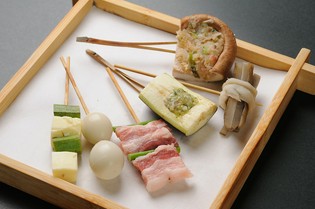 いつでも揚げたての『串かつ』を召し上がれ