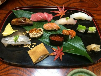 店長おまかせにぎり