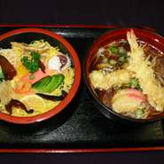 店長イチオシ！内容は（ちらし、天ぷらにゅうめん）