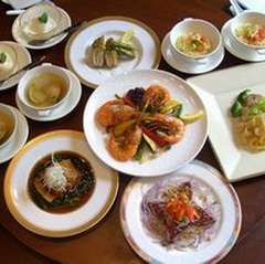 お客様のニーズに応じたコース料理を自在に御用意いたします