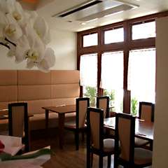 ならやま大通りの人気店「桂花」