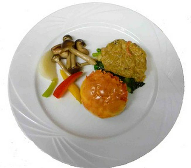 秋の味覚の頂点=上海蟹メニューがズラリ♪ 活上海蟹を仕入中!