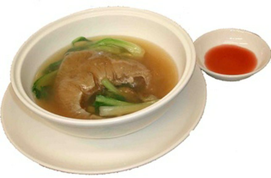 紅焼排翅(フカヒレの姿煮)