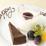 黒板メニューをご覧ください