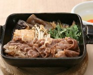 トマトサラダ、すき焼、御飯 香物、お椀

《150ｇ》4070円もございます。