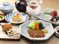 ◆アスパラ豆腐
◆刺身盛合せ
◆銀鱈西京焼
◆国産牛ロース香り醤油焼
◆御飯　香物、お椀
◆くずきり 又は 吉野紅梅
◆ステーキを100gにお取替えした《福》コースもございます。
《福》7480円