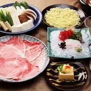 個室をご利用いただくサービス料・税金込み、お部屋代サービスのコースです。なお、お飲み物と追加のお料理は別途、税金とサービス料を頂戴いたします。
来店時間【昼】11:30～13:30【夜】17:00～20:00
ご利用の際はお電話にてお申し付けください。