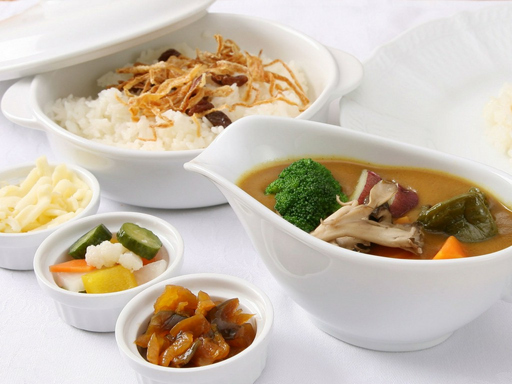 野菜カレー（欧風ソース）