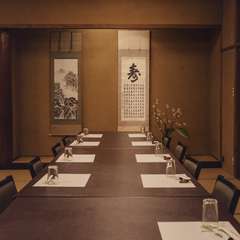 余年100年の老舗の雰囲気