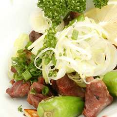 にんにくのきいた砂肝炒め