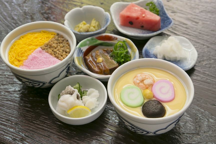 人気の「茶碗むし」や「卓袱料理」は出前でも