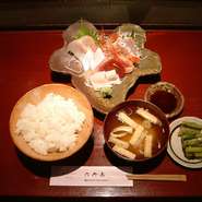味噌汁・漬物付