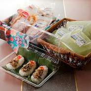 『笹ずし』『菜の花蒟蒻』など、信州の郷土料理をお土産にどうぞ。
