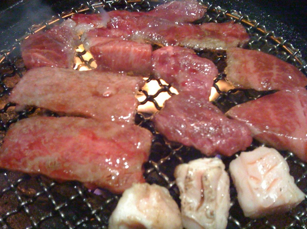 こだわりのお肉と自家製料理でおもてなし致します。。