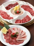 6種類のお肉が入ったお得なセットです。