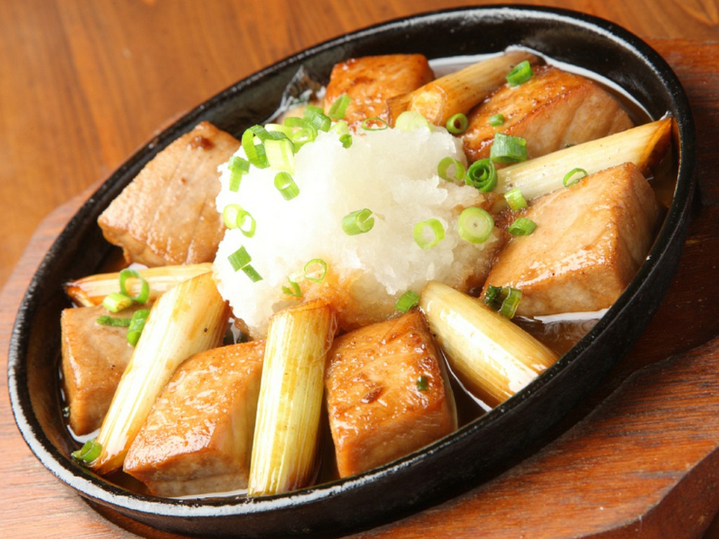 まぐろステーキ