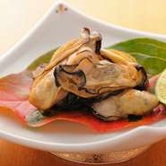 海からの嬉しい贈り物をシンプルにお届けします。『焼かき』