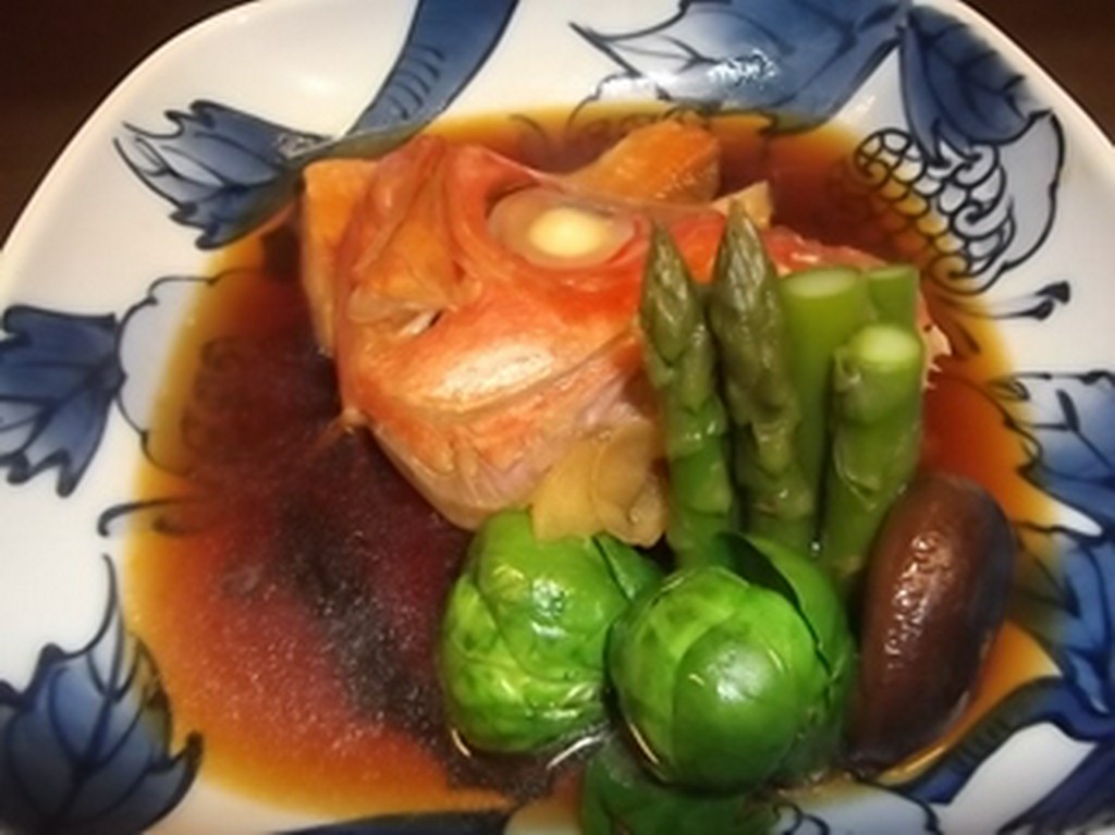 季節の煮魚
