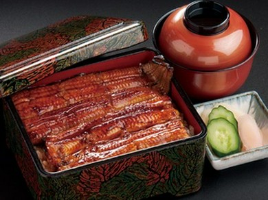 こがね色のやわらかうな重