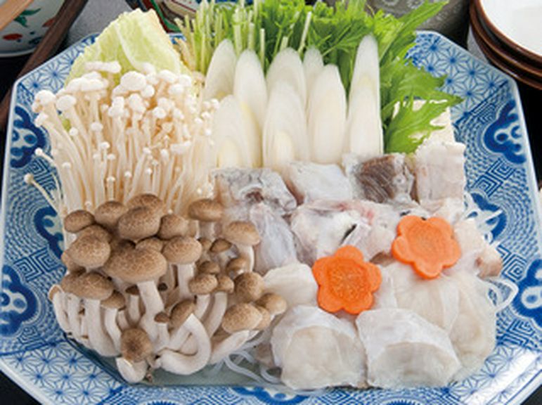 季節限定 あったまるふぐちり