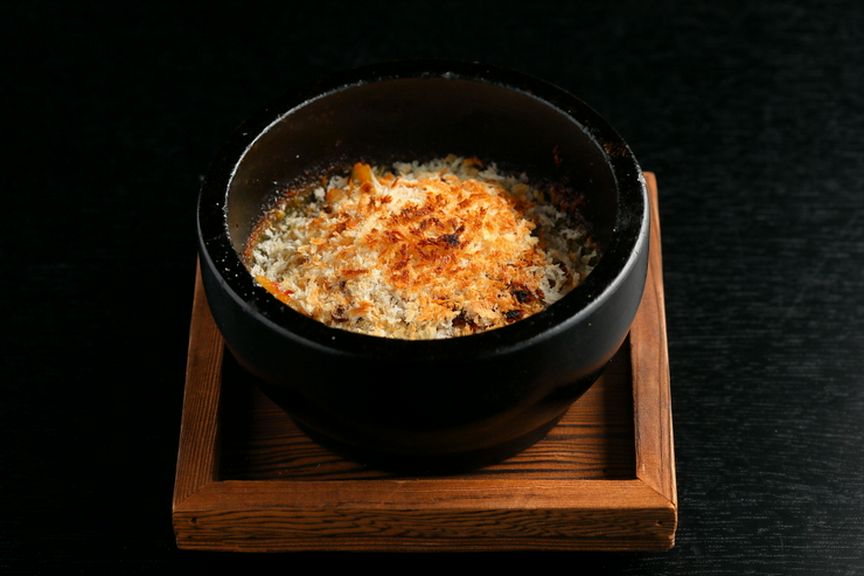 ガーリックバターソースが味の決め手『貝ガーリック焼』