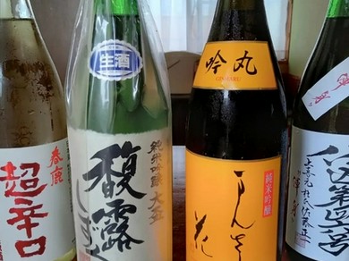 日本酒いろいろございます。