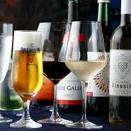 スパークリングワインもついて個室でゆったり2.5時間飲み放題付きセレクトコースが7900円→5900円!!　更にメインをイベリコ豚か和牛の赤ワイン煮込みから選べるお得なコースとなっております。