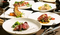 ～ある日のメニュー 一例～・最高級A5ランク黒毛和牛のタリアータ（＋500円）・ラム肩ロース肉のロースト・霧島豚と栗の煮込み　・マグロ中トロと大根のサラダ仕立て・オマール海老とサーモンのロースト