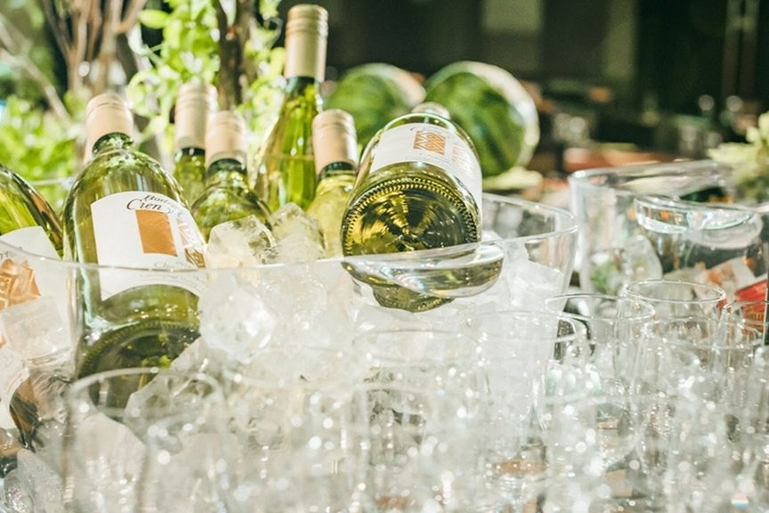 17時からはワインバーとなり、グラス600円〜とお手軽な料金で