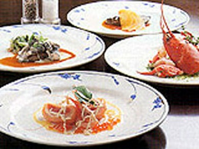 旬の食材を利用した各メニューはどれも接待にオススメ出来ます！