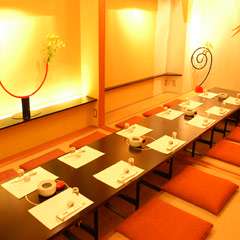 落ち着いた雰囲気の掘りごたつ座敷