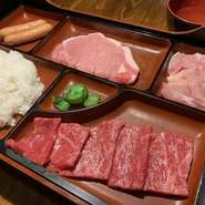 国産牛焼肉、豚ロース、とりもも、ウィンナー、漬物付き