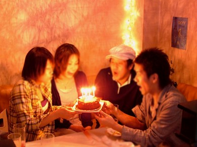 誕生日コースバースデープレート含5品180分飲放付3480円⇒2980円