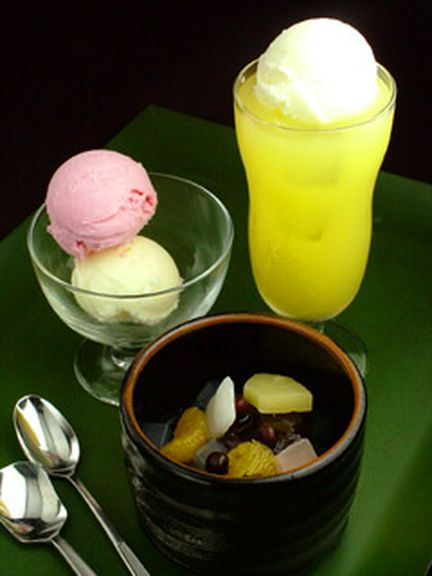 お薦めの甘味、食後にどうぞ