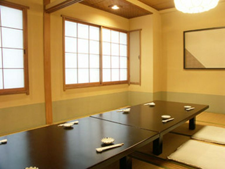 ご宴会は２階のお座敷個室で！