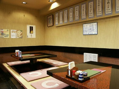 お座敷でごゆるりと・・・