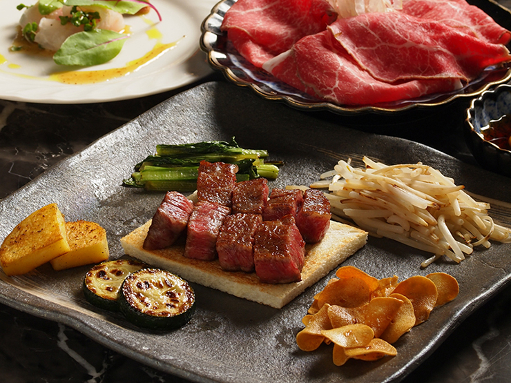 Ishizaki memilih daging sapi Wagyu pilihan dengan cermat "Hidangan istimewa" * Steak sirloin 100g